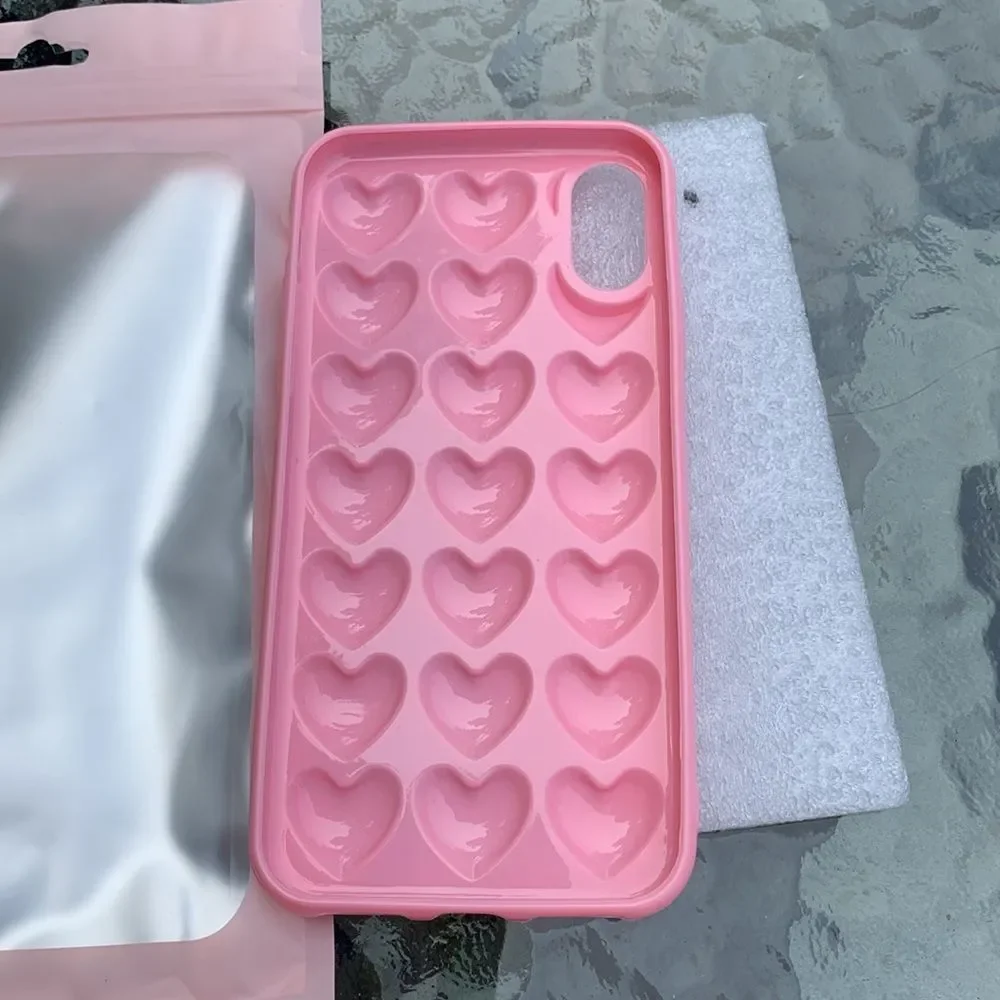 Custom iPhone X/XS silicone heart case
